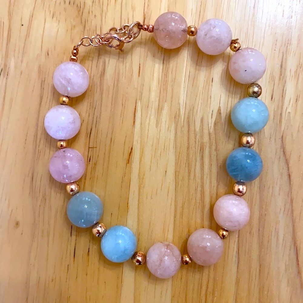 Pastel beaded bracelet with rose gold clasp